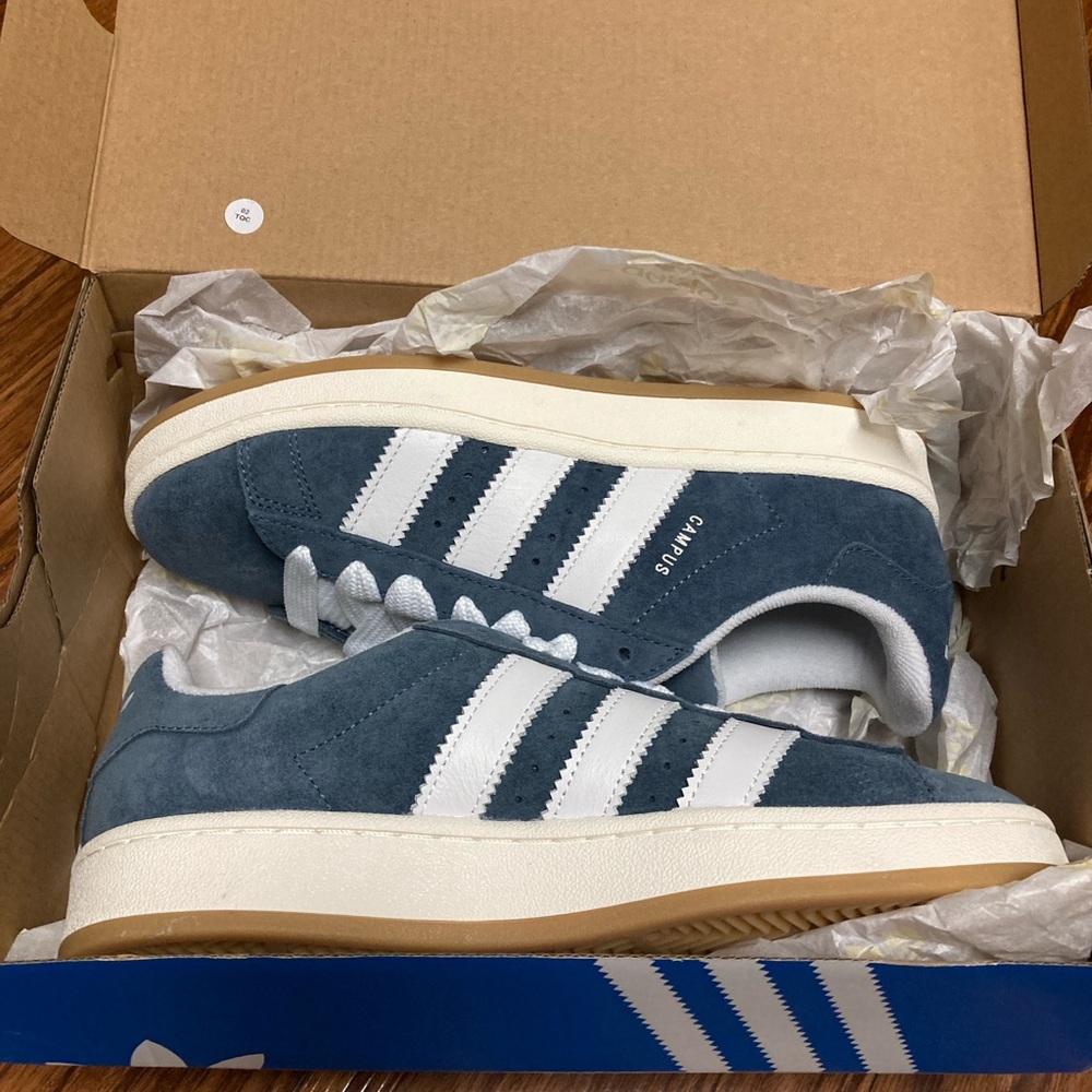 Adidas originals Campus 00
CASUAL SHOES MENS 8 color-Blue suede - Picture 3 of 6